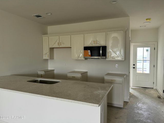 109 Maplebrook Way, Youngsville, LA 70592