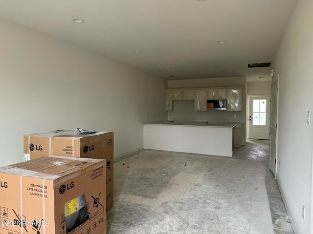 109 Maplebrook Way, Youngsville, LA 70592