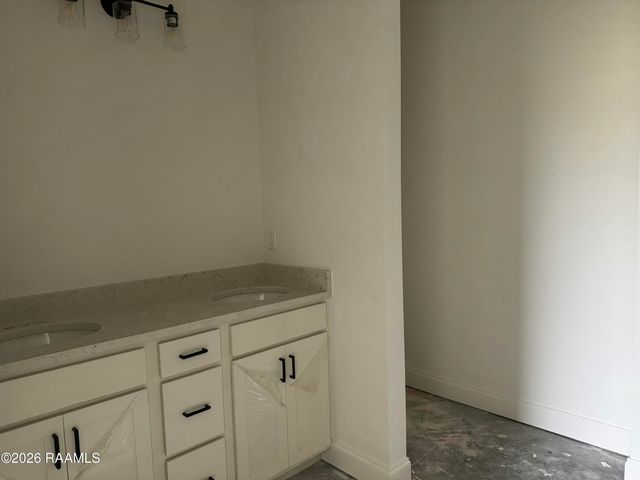 109 Maplebrook Way, Youngsville, LA 70592