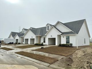 109 Maplebrook Way, Youngsville, LA 70592