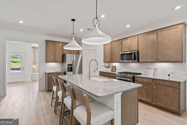 732 Mirror Lake Parkway, Villa Rica, GA 30180