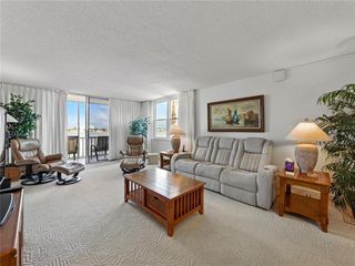 7665 SUN ISLAND DRIVE S 307, South Pasadena, FL 33707