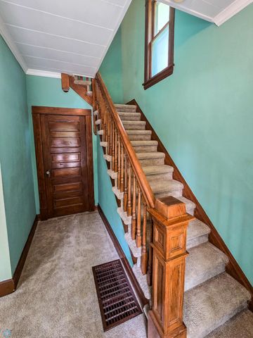 615 3rd Street S, Moorhead, MN 56560