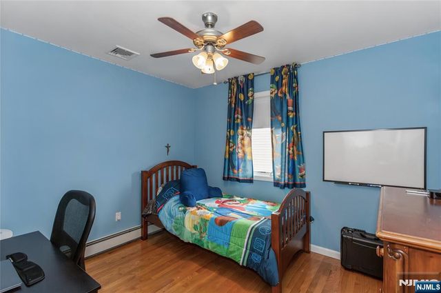 4 Lorelei Terrace, Lodi, NJ 07644