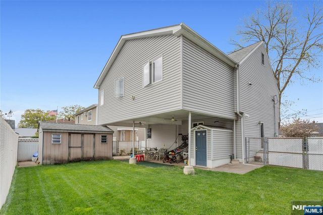 4 Lorelei Terrace, Lodi, NJ 07644
