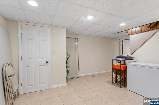 4 Lorelei Terrace, Lodi, NJ 07644