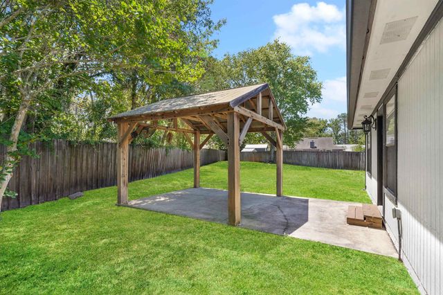12449 Jeremys Landing Ct, Jacksonville, FL 32258