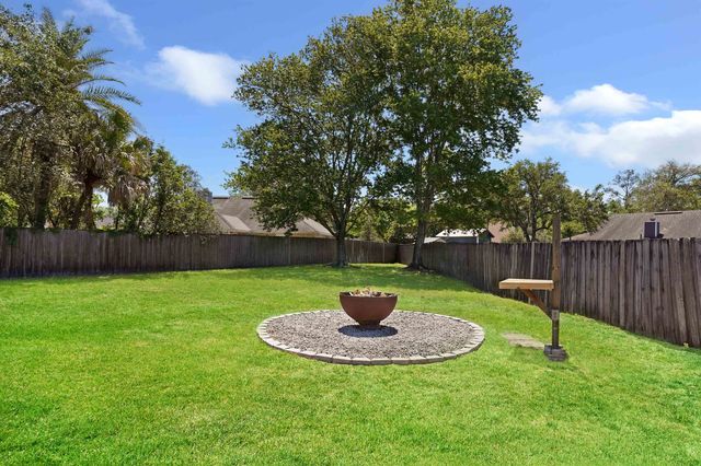 12449 Jeremys Landing Ct, Jacksonville, FL 32258