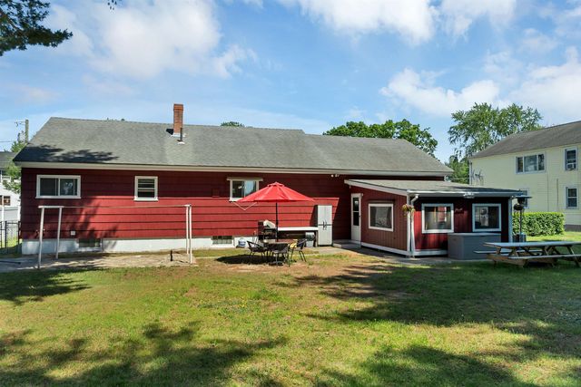21 Acton Street, Nashua, NH 03060