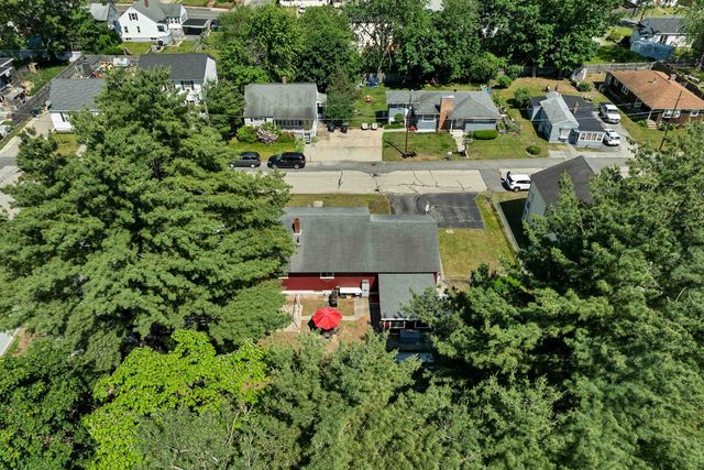 21 Acton Street, Nashua, NH 03060