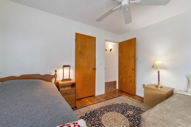 21 Acton Street, Nashua, NH 03060