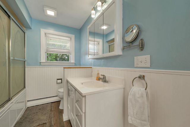 21 Acton Street, Nashua, NH 03060