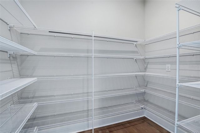 879 53RD AVENUE N, St Petersburg, FL 33703