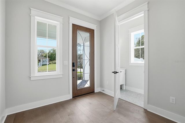 879 53RD AVENUE N, St Petersburg, FL 33703