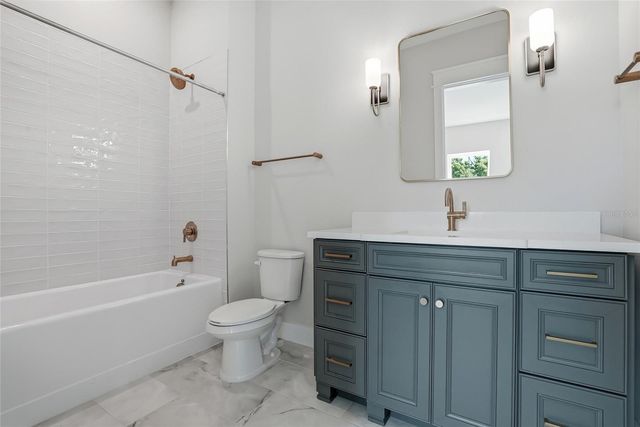 879 53RD AVENUE N, St Petersburg, FL 33703