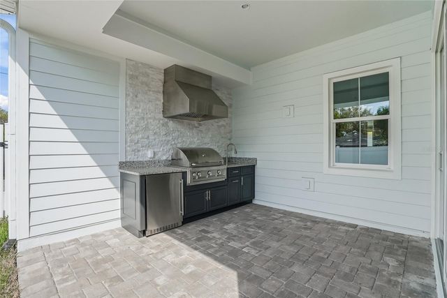 879 53RD AVENUE N, St Petersburg, FL 33703