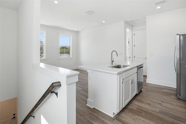 879 53RD AVENUE N, St Petersburg, FL 33703