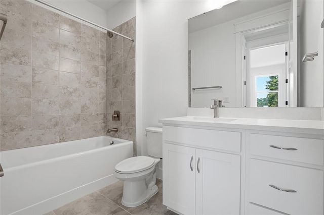 879 53RD AVENUE N, St Petersburg, FL 33703