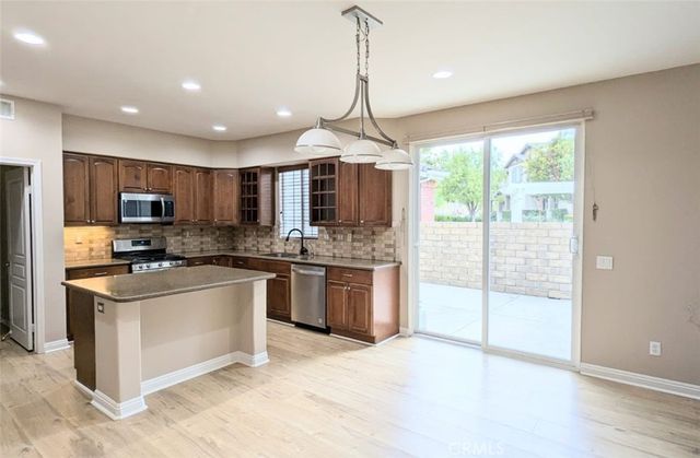 27469 Coldwater, Valencia, CA 91354