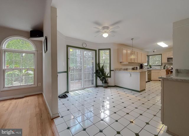 5862 MAGNOLIA CIR, Saint Leonard, MD 20685