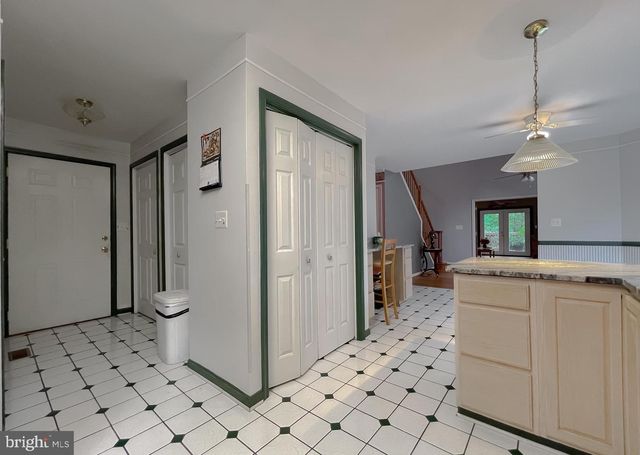 5862 MAGNOLIA CIR, Saint Leonard, MD 20685