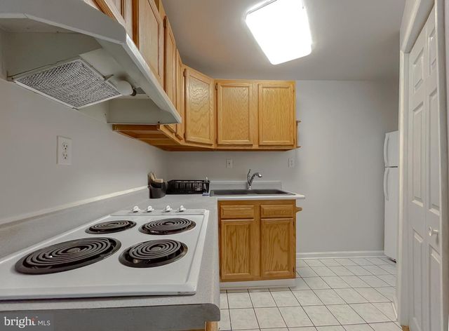 5862 MAGNOLIA CIR, Saint Leonard, MD 20685