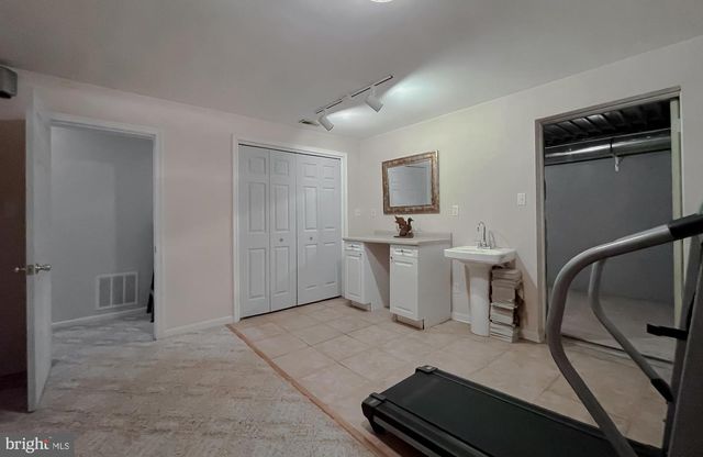 5862 MAGNOLIA CIR, Saint Leonard, MD 20685