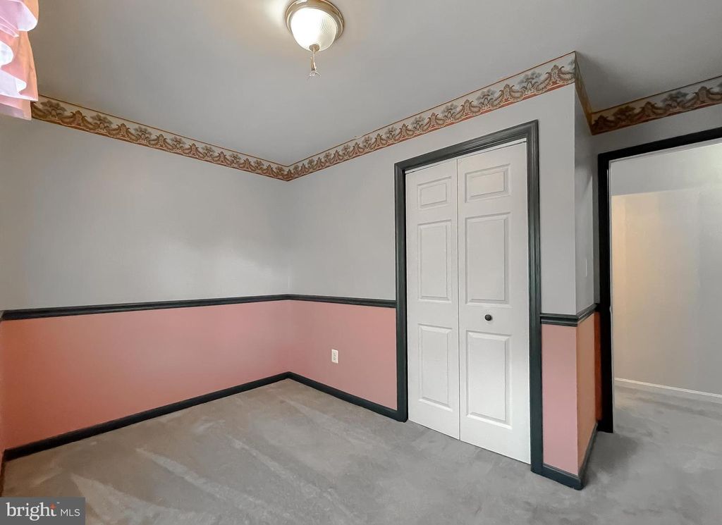 Image 49 of property listing at 5862 MAGNOLIA CIR, St Leonard, MD 20685