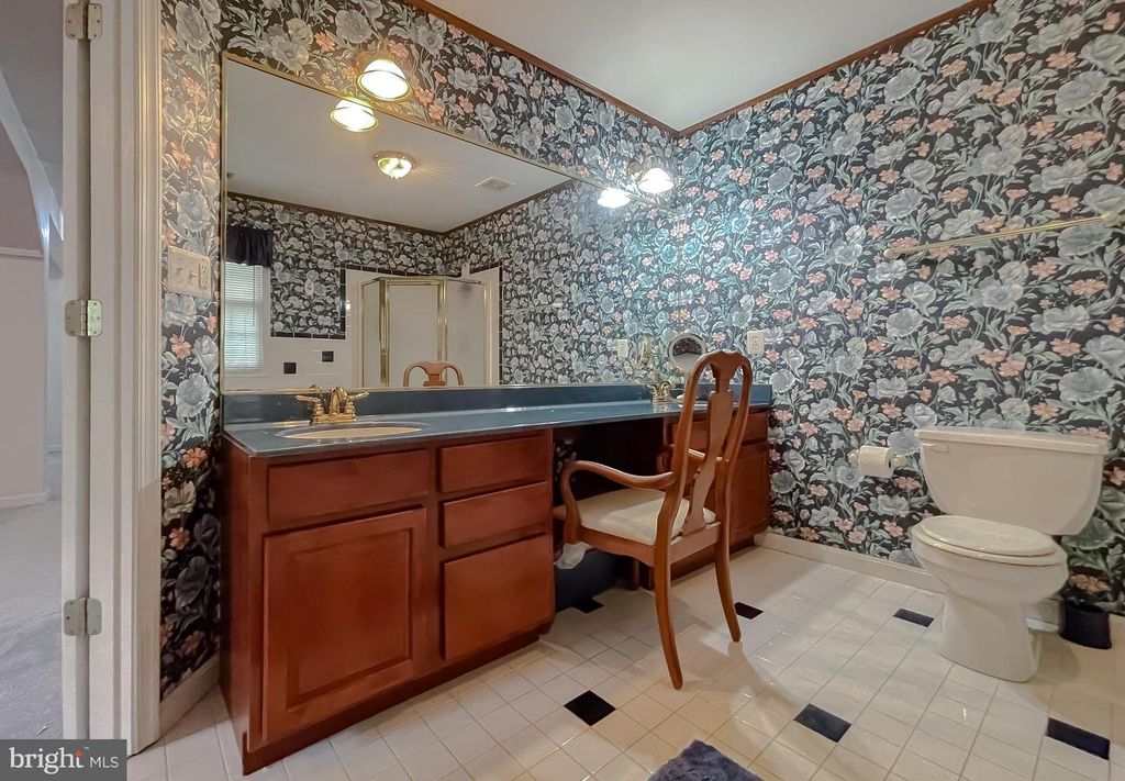 Image 60 of property listing at 5862 MAGNOLIA CIR, St Leonard, MD 20685