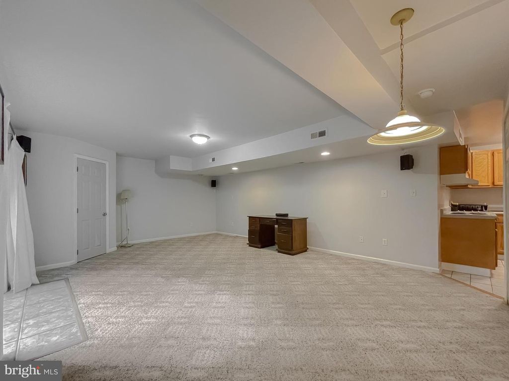 Image 64 of property listing at 5862 MAGNOLIA CIR, St Leonard, MD 20685