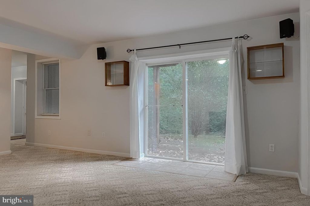 Image 66 of property listing at 5862 MAGNOLIA CIR, St Leonard, MD 20685