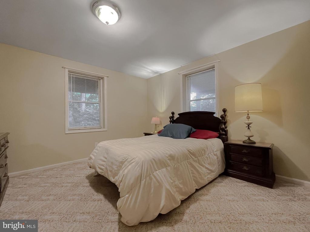 Image 71 of property listing at 5862 MAGNOLIA CIR, St Leonard, MD 20685