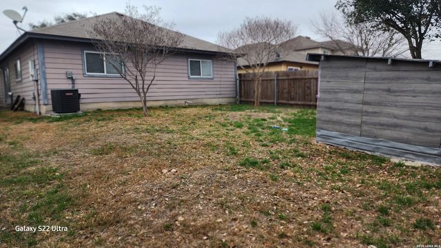 6611 FLATSTONE PASS, Converse, TX 78109