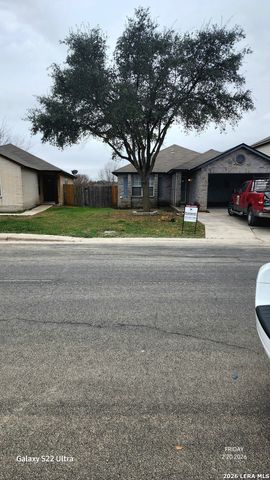 6611 FLATSTONE PASS, Converse, TX 78109