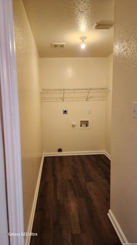 6611 FLATSTONE PASS, Converse, TX 78109