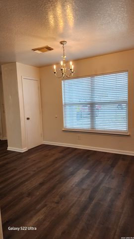 6611 FLATSTONE PASS, Converse, TX 78109