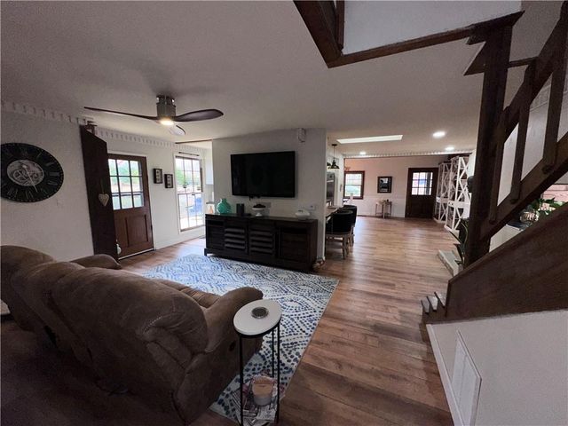 203 Ponderosa Road, Griffin, GA 30223