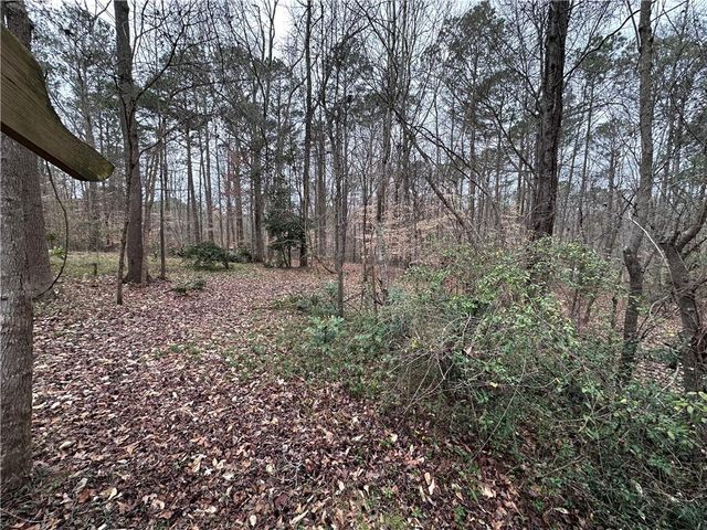 203 Ponderosa Road, Griffin, GA 30223