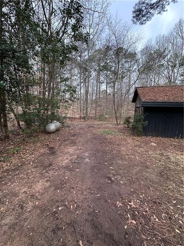 203 Ponderosa Road, Griffin, GA 30223