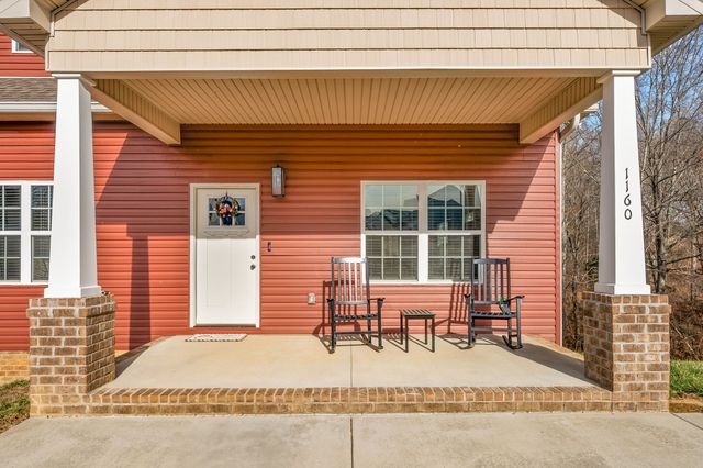 1160 Jonathan Ln, Springfield, TN 37172