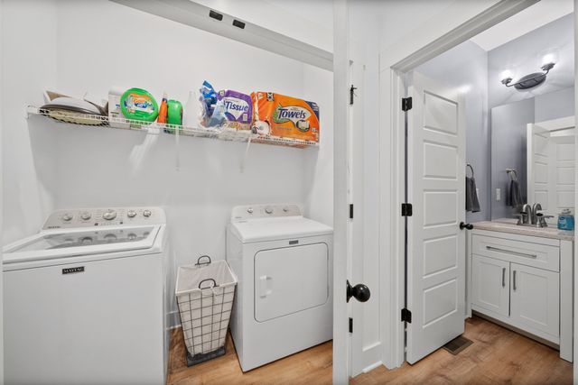 1160 Jonathan Ln, Springfield, TN 37172