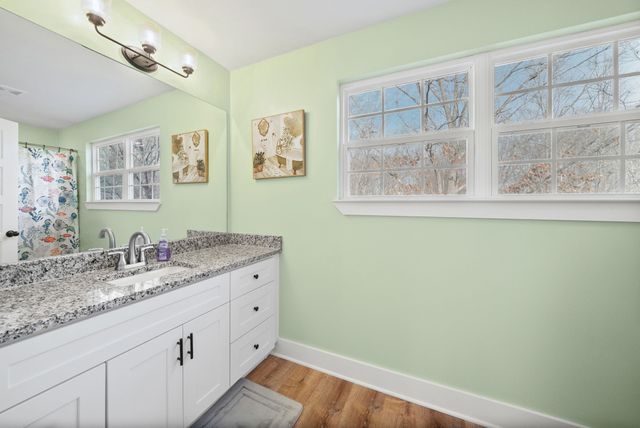 1160 Jonathan Ln, Springfield, TN 37172