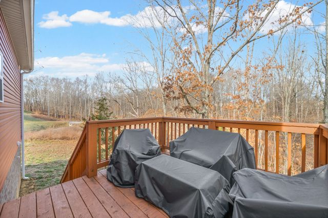 1160 Jonathan Ln, Springfield, TN 37172