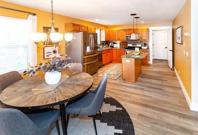 12912 Cold Water Drive, Evansville, IN 47725