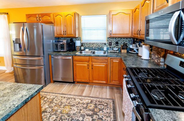 12912 Cold Water Drive, Evansville, IN 47725