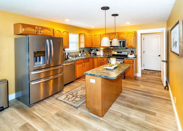 12912 Cold Water Drive, Evansville, IN 47725