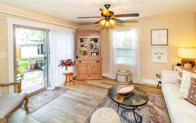 12912 Cold Water Drive, Evansville, IN 47725
