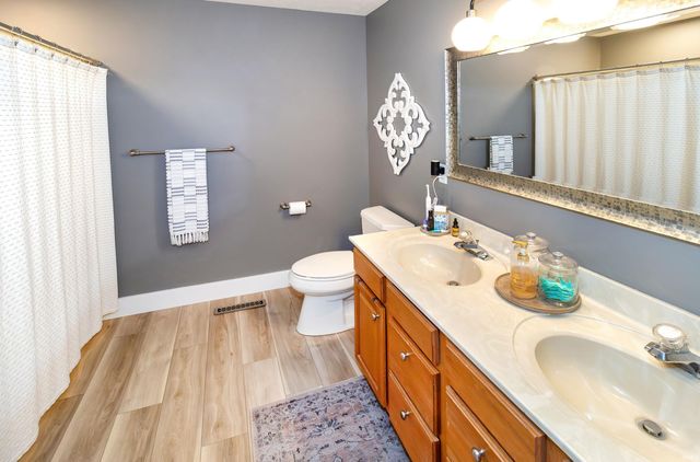 12912 Cold Water Drive, Evansville, IN 47725