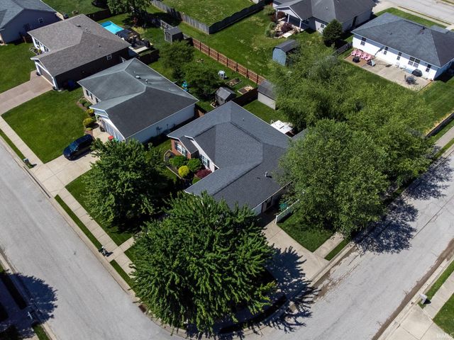 12912 Cold Water Drive, Evansville, IN 47725