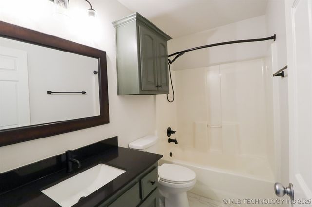 402 E Tecumseh Street, Tulsa, OK 74106